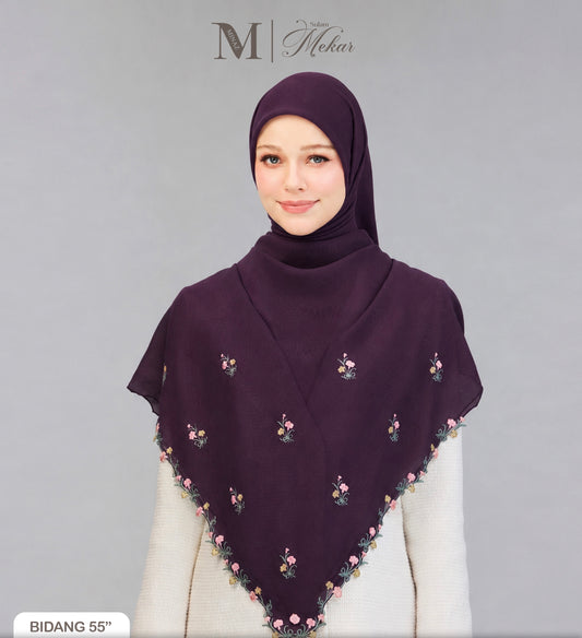 Sulam Mekar in Dark Purple 55”