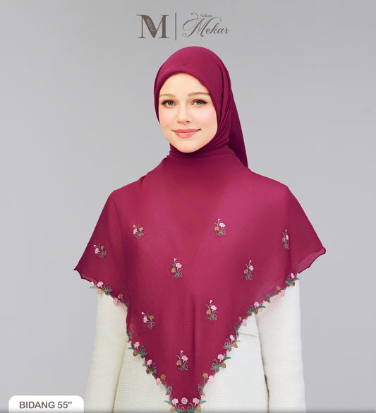 Sulam Mekar in Magenta 55”