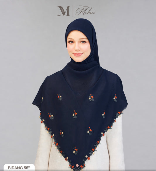 Sulam Mekar in Dark Blue 55”