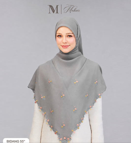 Sulam Mekar in Grey 55”