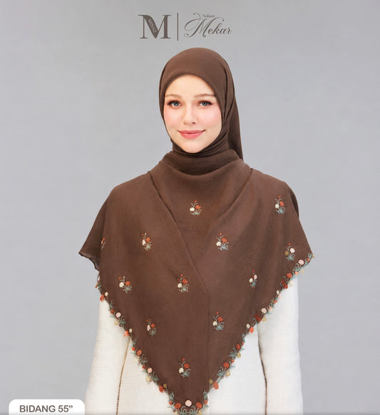 Sulam Mekar in Brown 55”