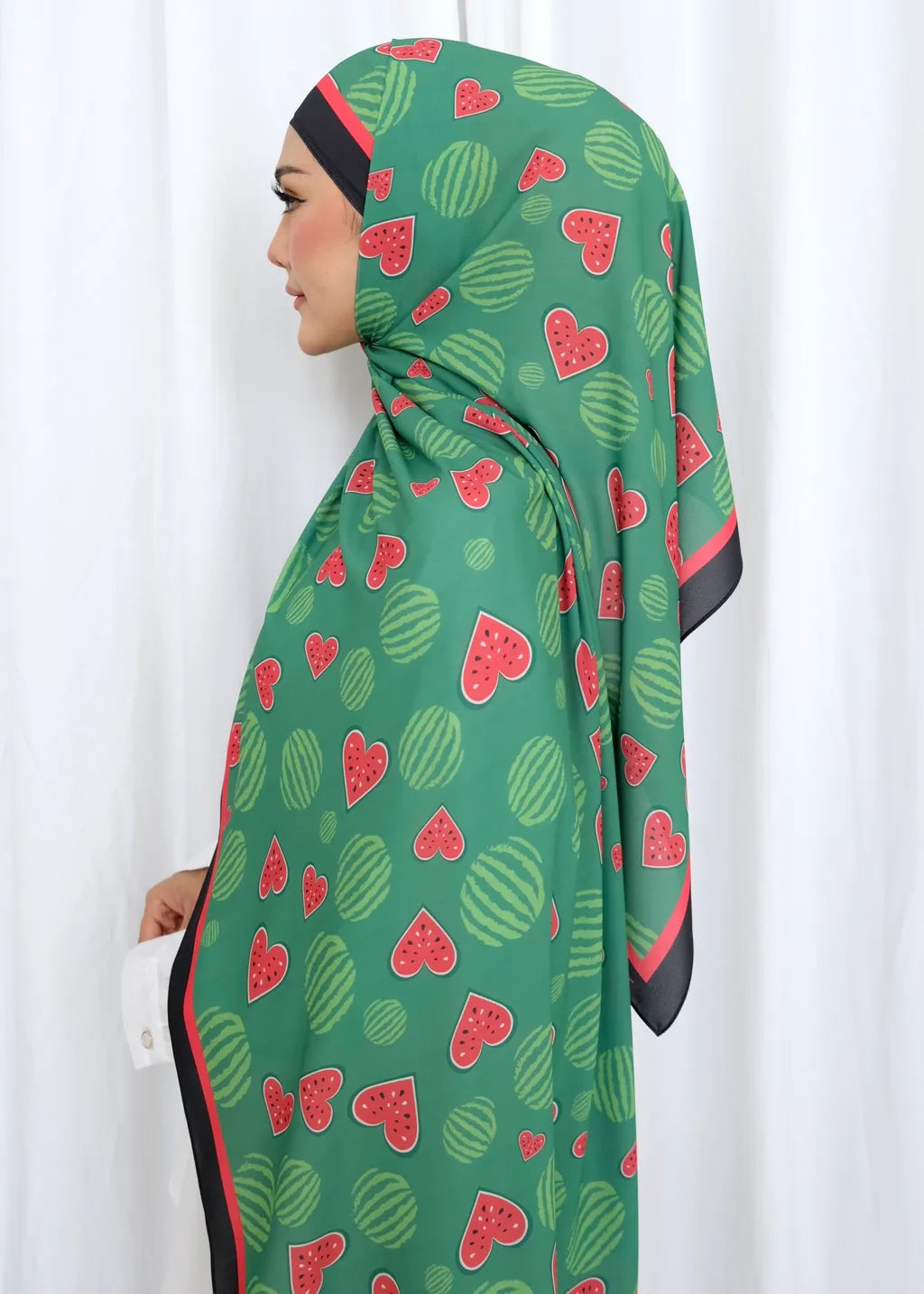 Solidarity Shawl in Green