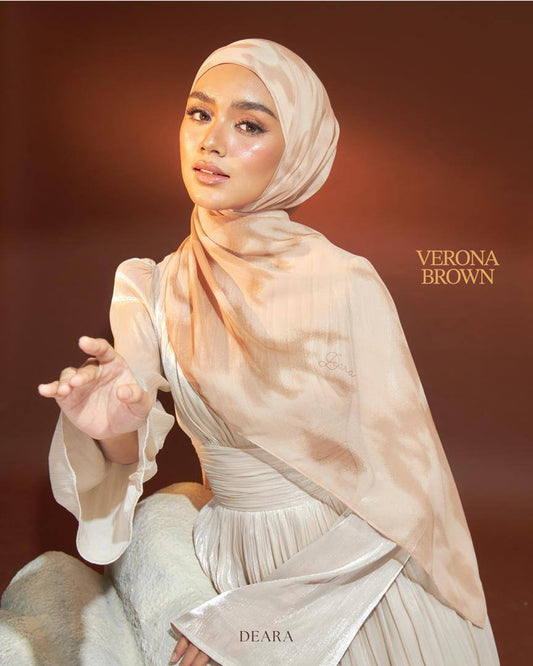 Thesselia in Verona Brown