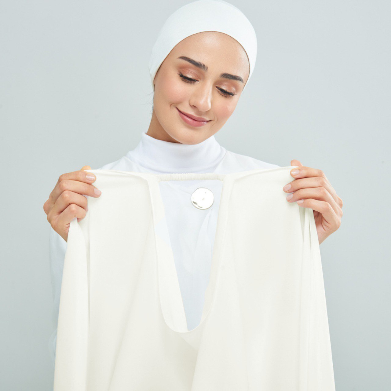 Eleanor in Eggshell White